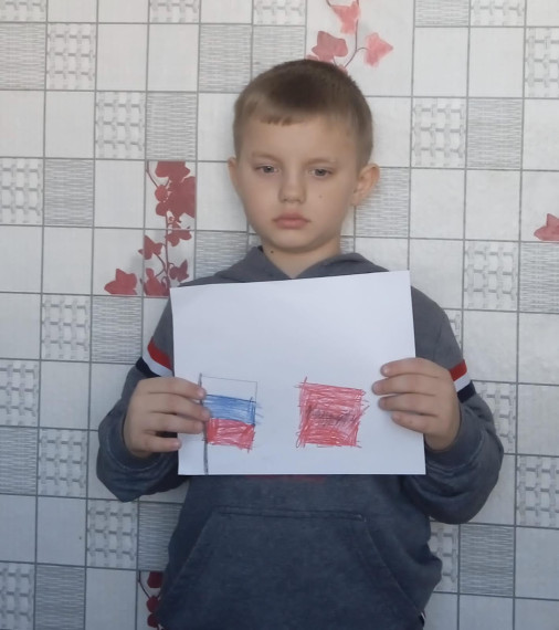 Ребята из Покровской школы приняли участие в конкурсе рисунков ,посвященному Дню Конституции РФ.